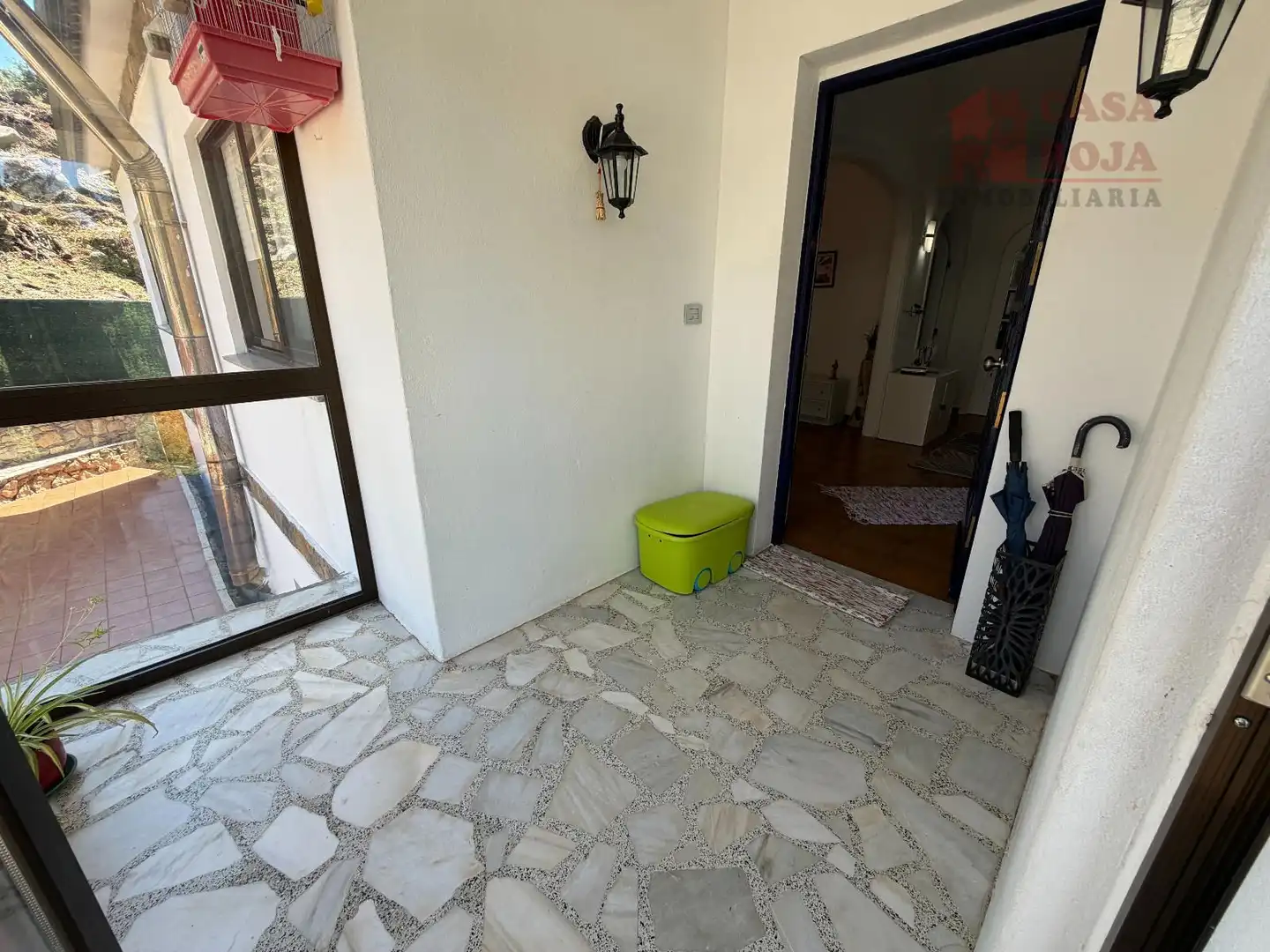 Casa o xalet en venda en Cangas  amb Calefacció, Terrassa i Moblat