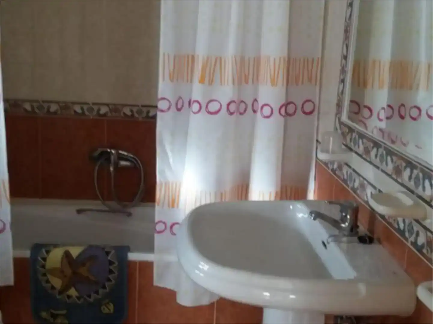 Baño de Piso de alquiler en Villanueva del Arzobispo con Aire acondicionado y Amueblado