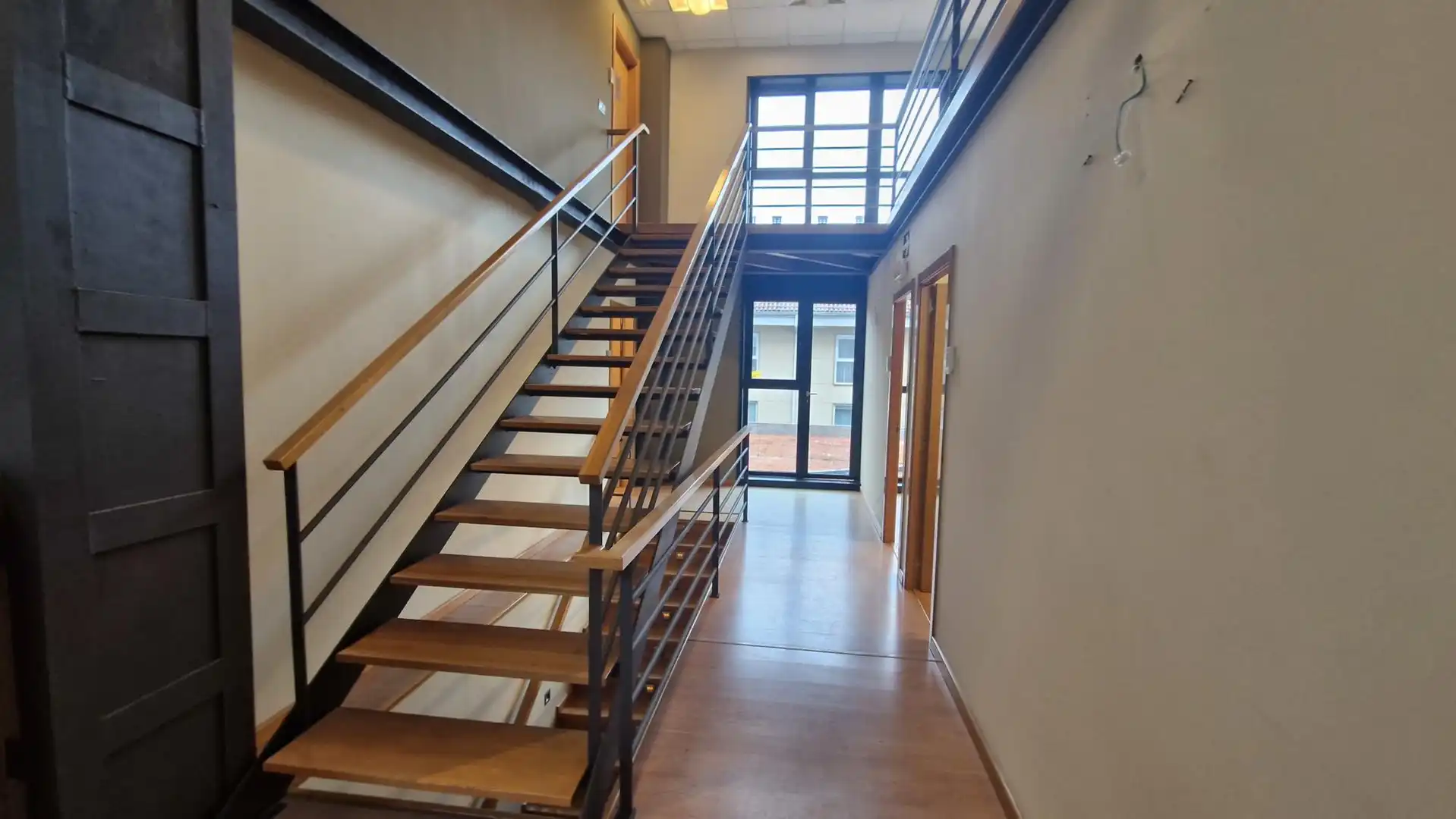 Büro zur Miete in Rúa Xosé Chao Rego 8, Santiago de Compostela, España, imagen 6