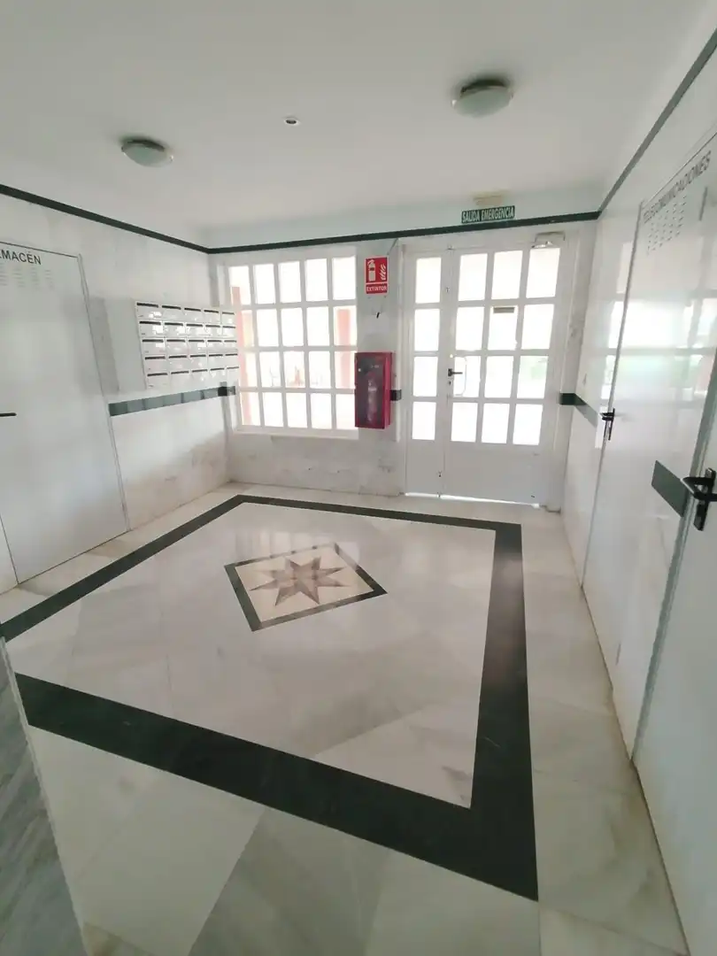 Pis en venda en Salobreña amb Jardí privat, Terrassa i Moblat