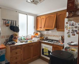Cuina de Pis de lloguer en Vila-real amb Traster i Moblat