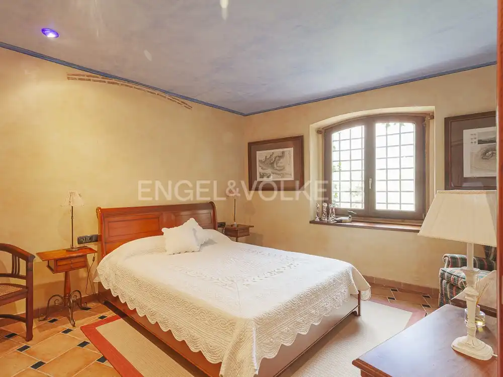 Schlafzimmer von Country house zur Miete in El Bruc mit Klimaanlage, Heizung und Privatgarten