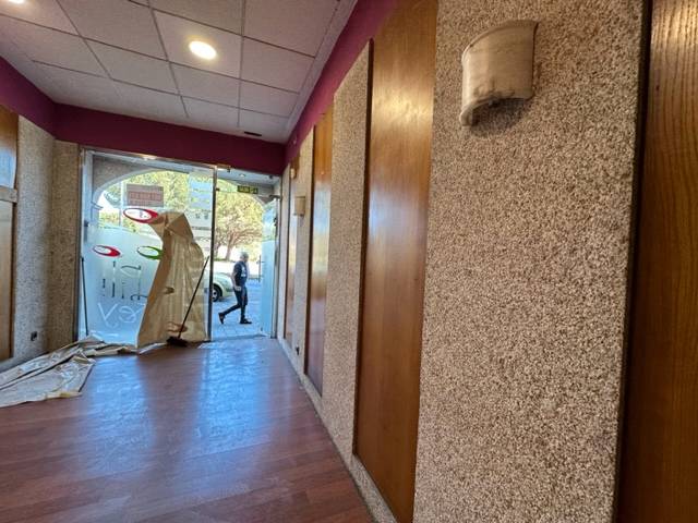 Local comercial en Alquiler en Avenida de Lugo en Concheiros - Fontiñas