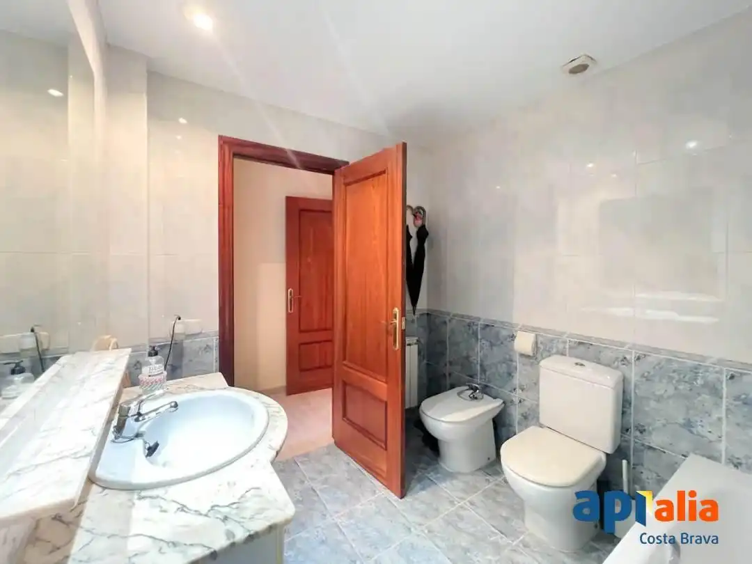 Apartment with lift for sale in de Barcelona 3, imagen 7