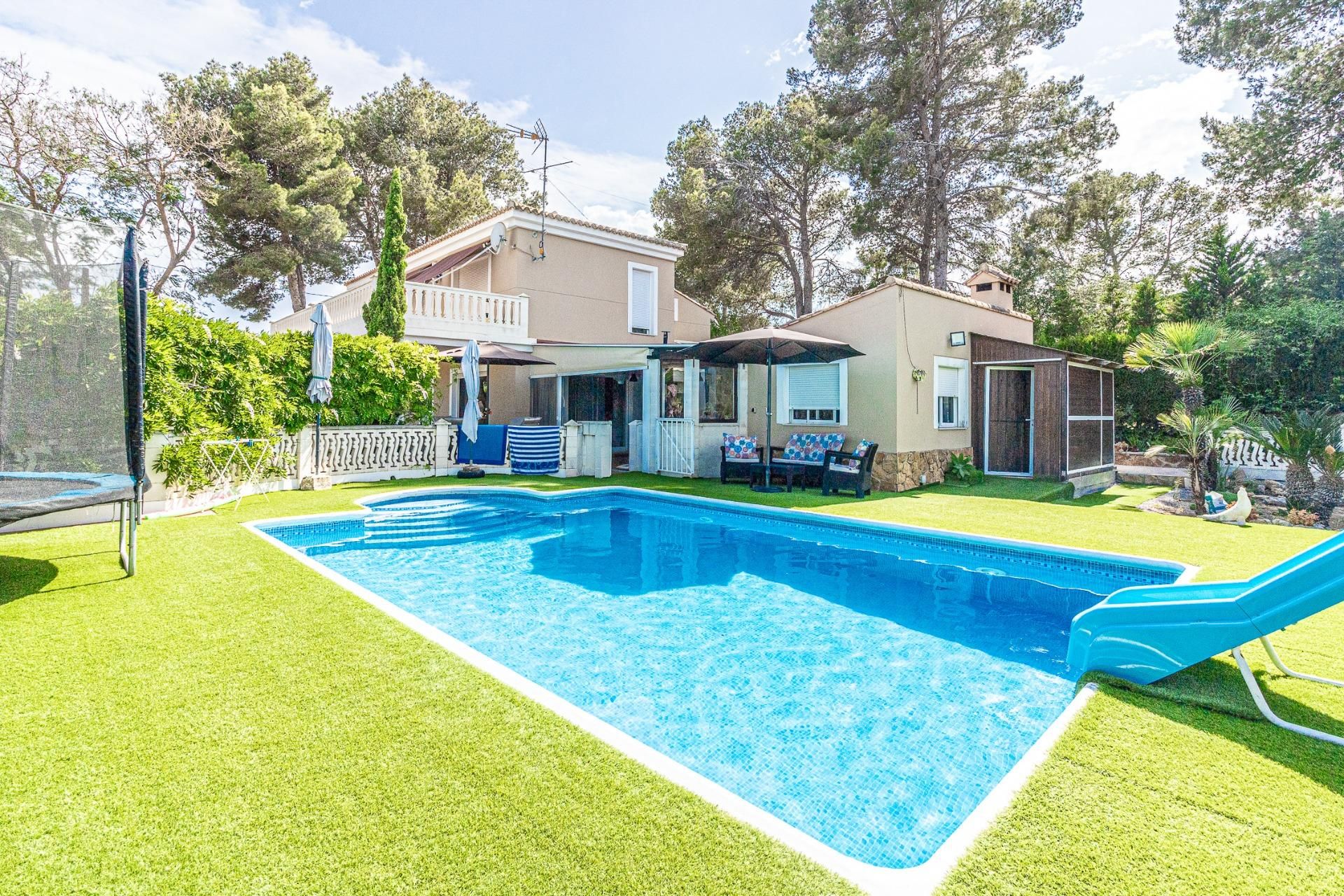Piscina de Casa o xalet en venda en Alberic amb Aire condicionat, Terrassa i Traster