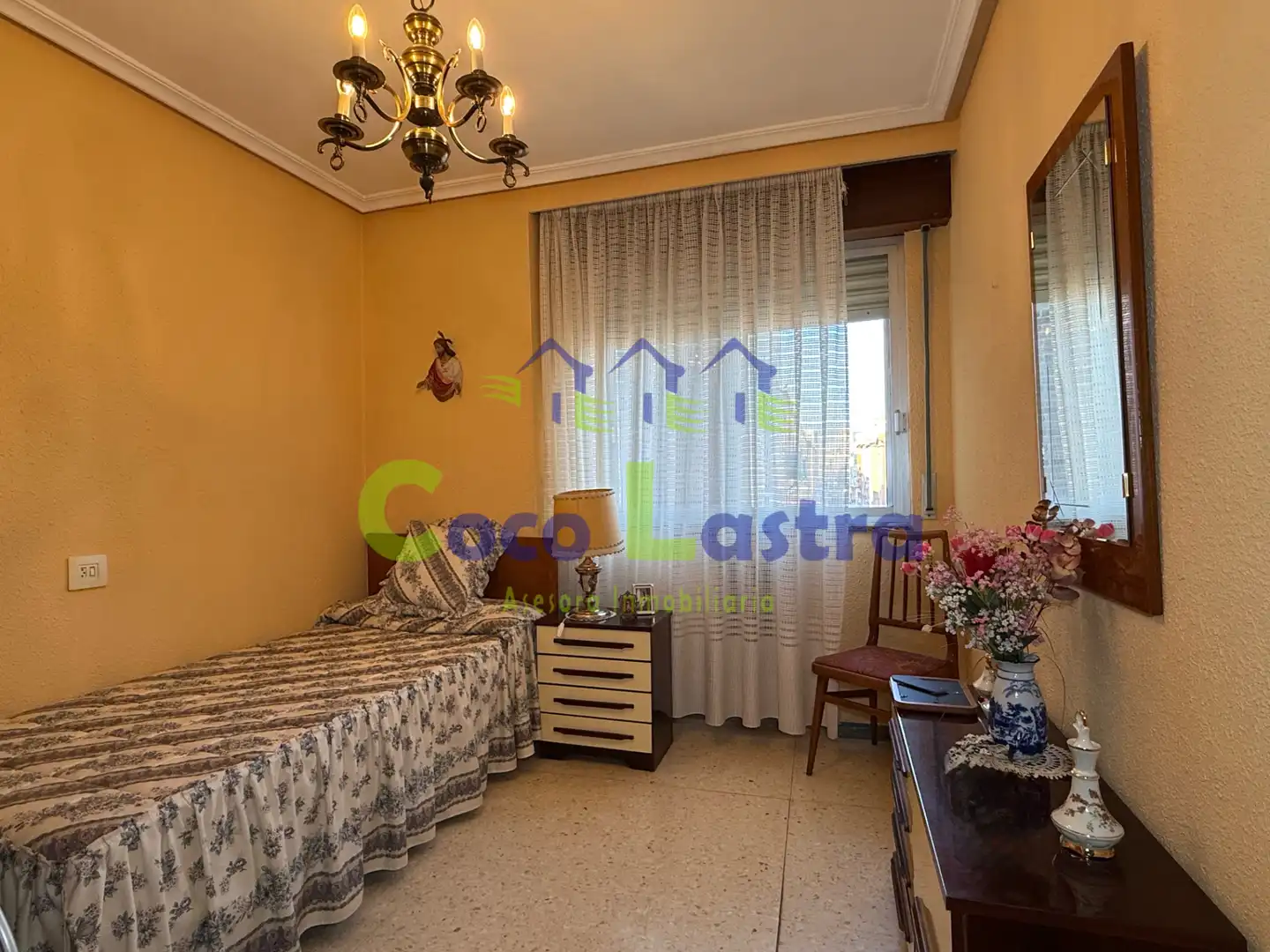 Habitación de Piso en venta en Salamanca con Calefacción, Terraza y Horno