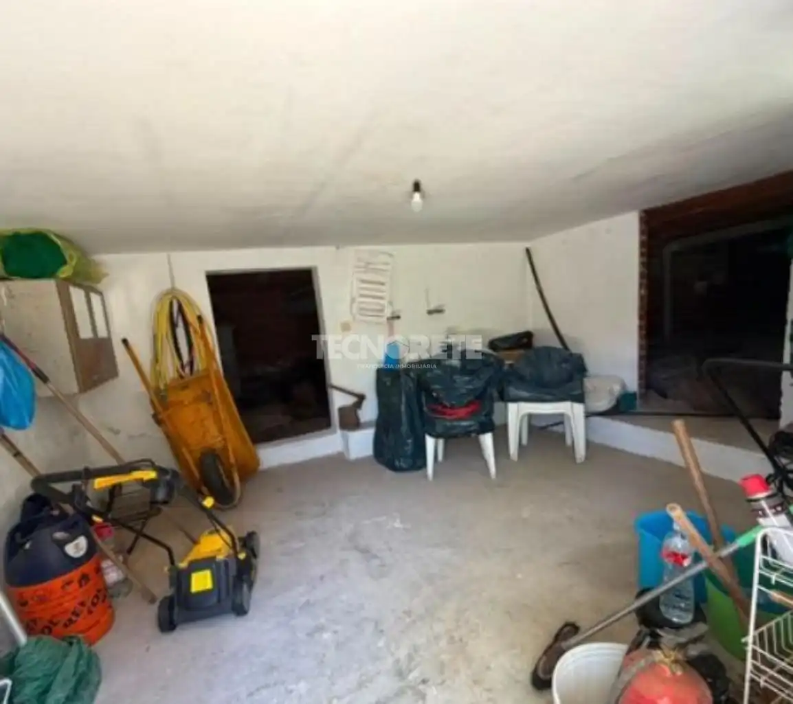 Houses for sale in Lillo  with Air Conditioner and Heating