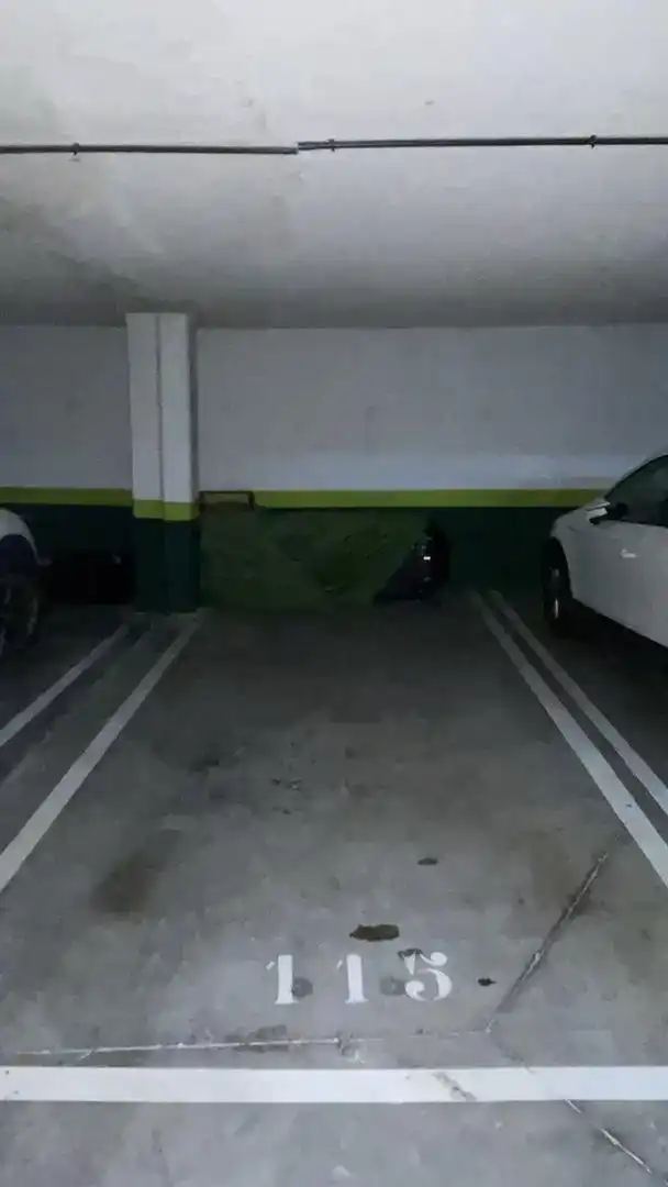 Parking of Garage for rent in Las Rozas de Madrid