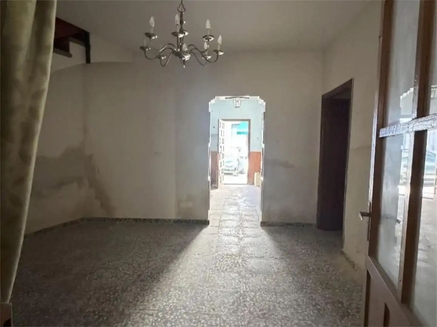 Casa adosada en venda en Mengíbar amb Balcó