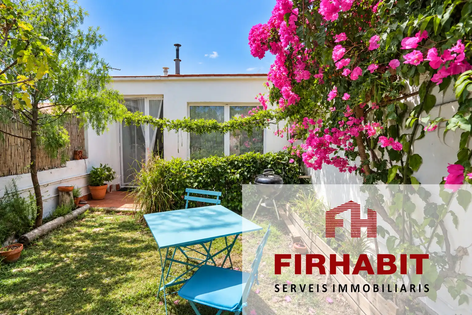Casa amb terrassa en venda a Canet de Mar