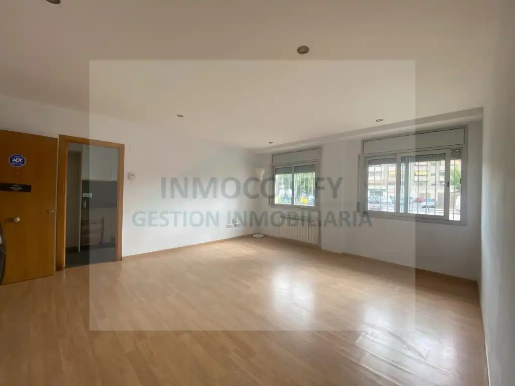 Wohnung zum Verkauf in Avenida Josep Tarradellas