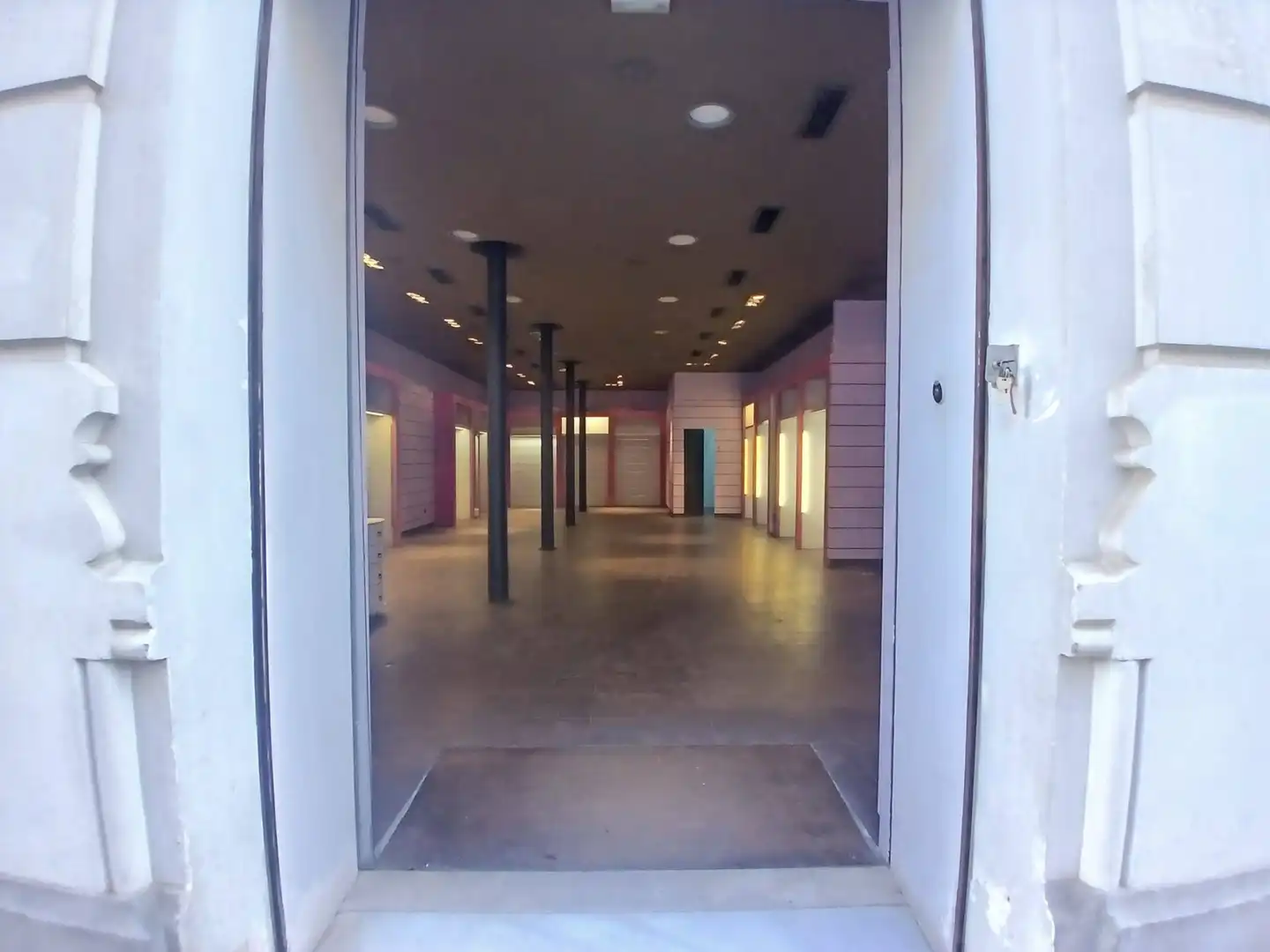 Local comercial de lloguer a Calle Jabonerias, imagen 2