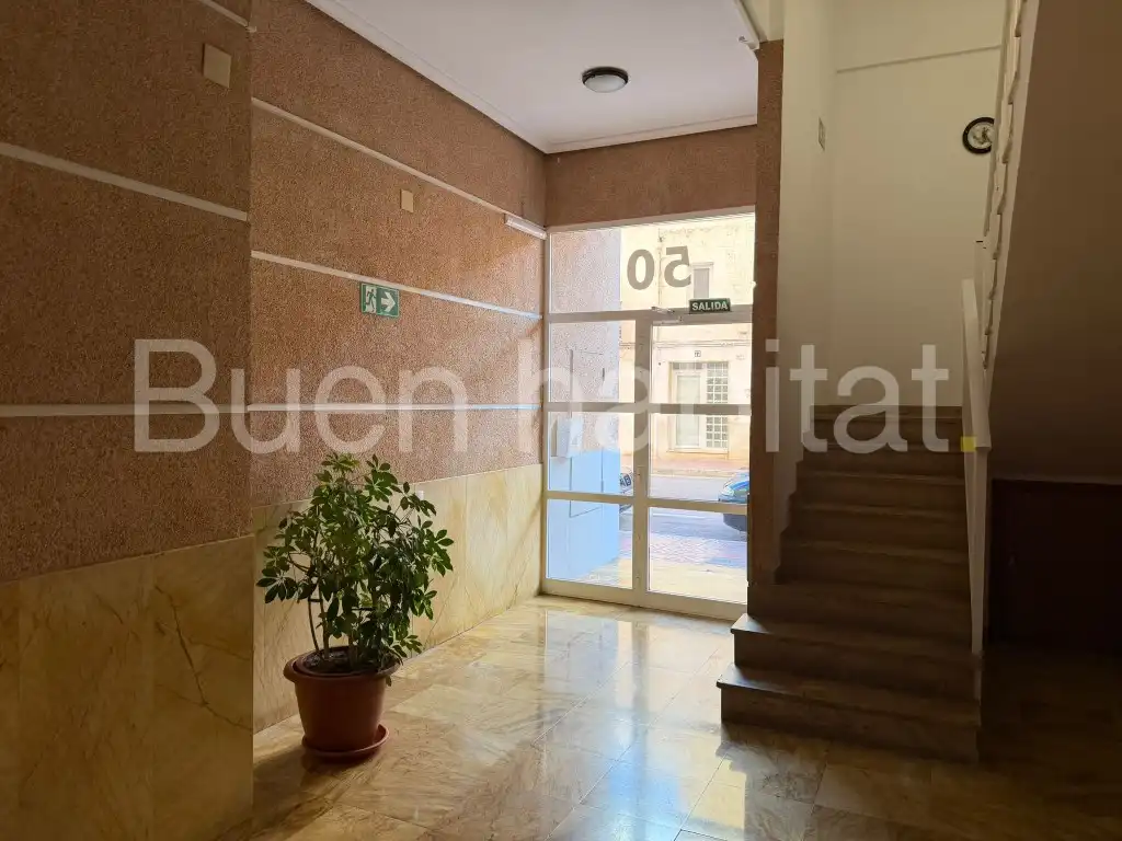 Flat with terrace for sale in Calle Pont (Del) 50, imagen 5