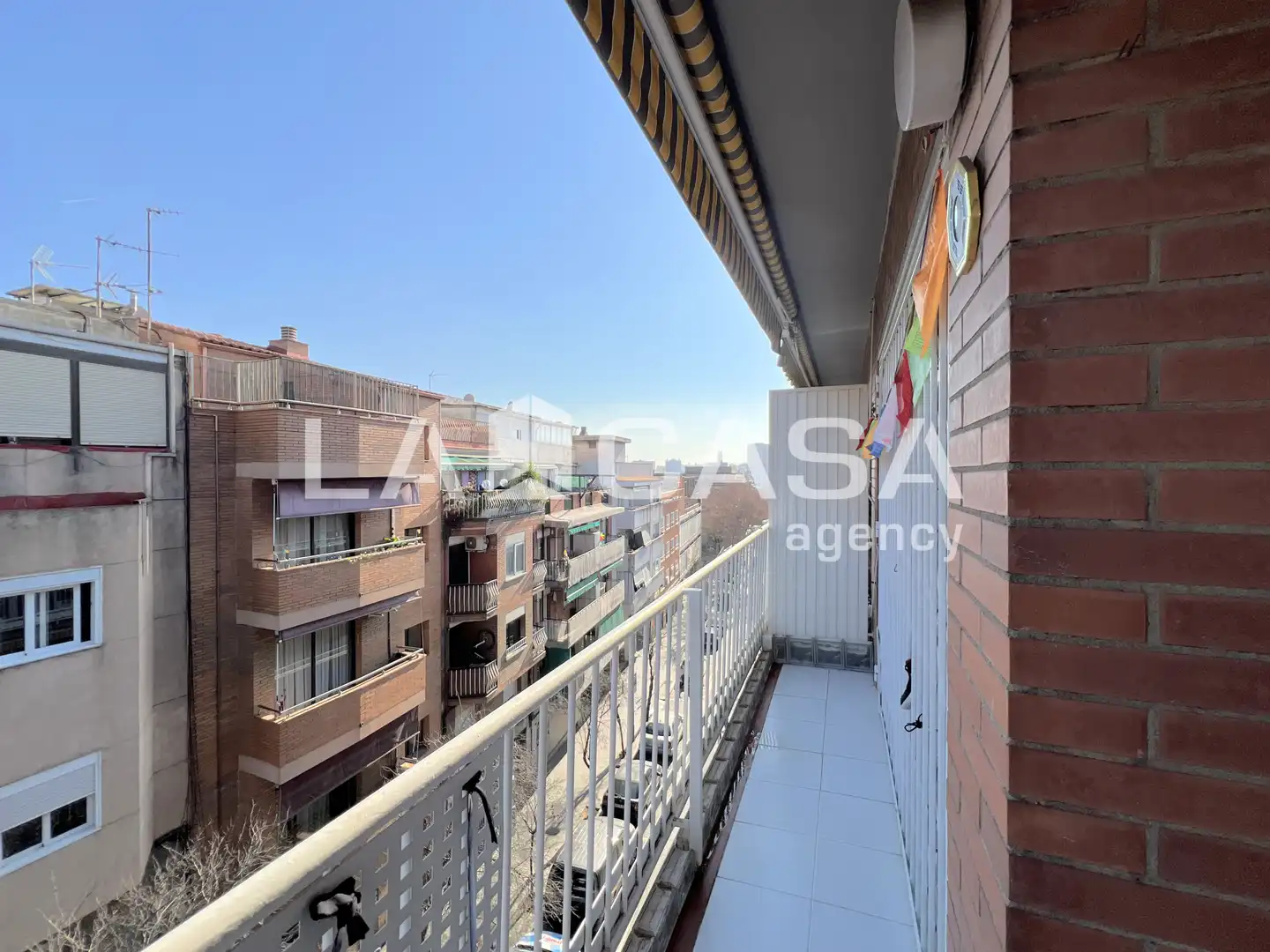 Terrasse von Wohnung zum Verkauf in  Barcelona Capital mit Balkon