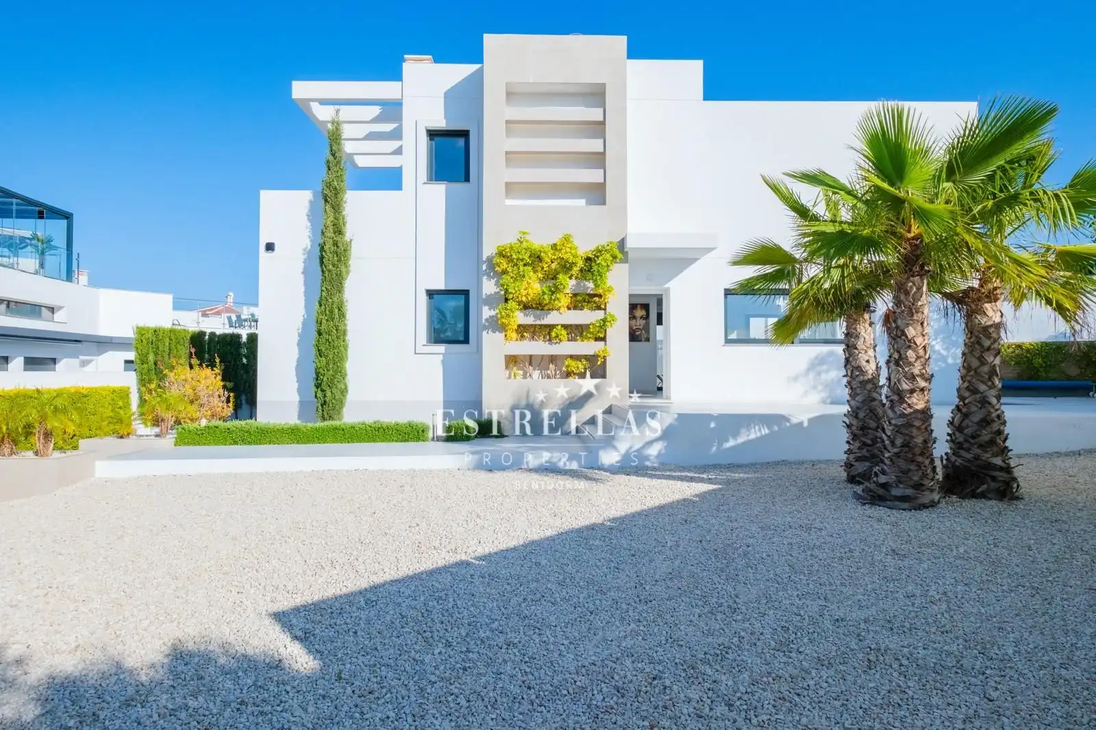Vista exterior de Casa o xalet en venda en Rojales amb Aire condicionat, Calefacció i Piscina