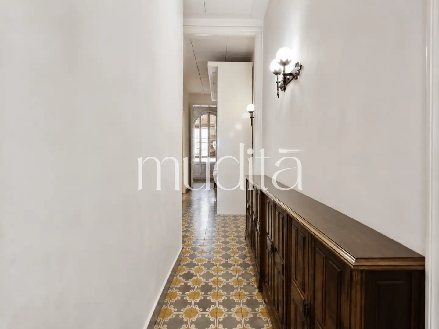 Casa adosada en venta en El Masnou con Trastero y Balcón
