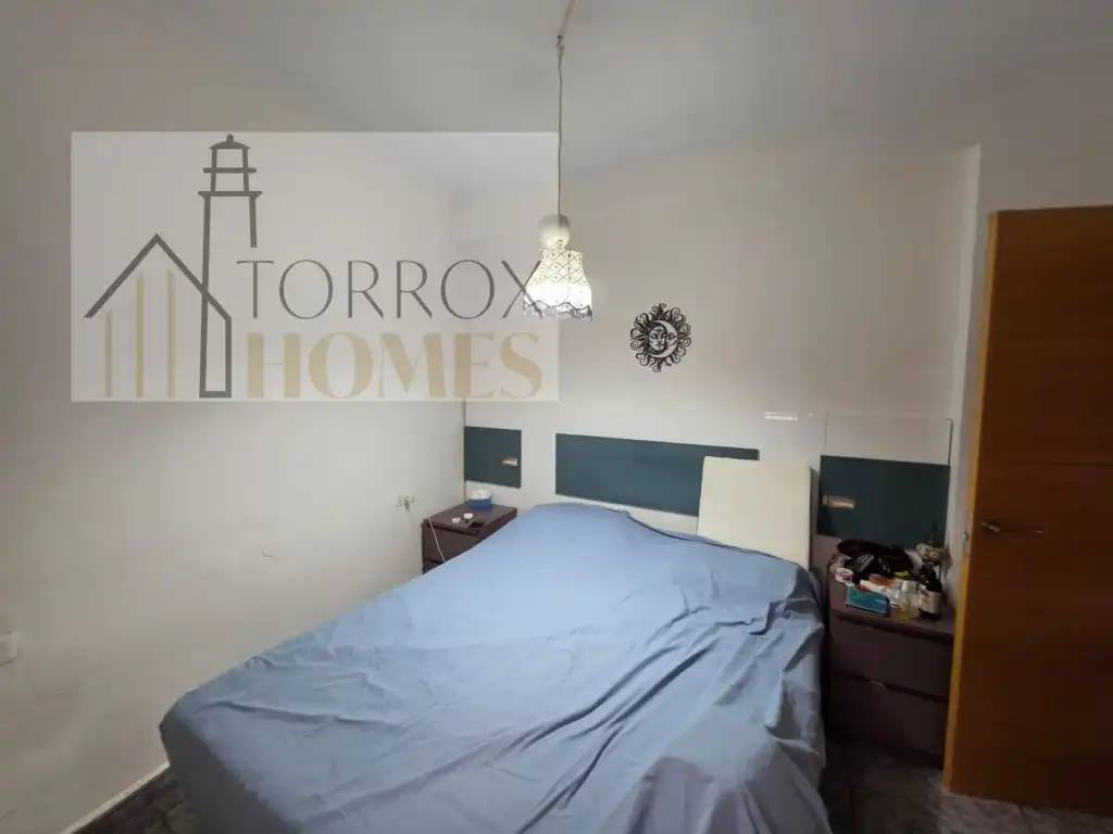 Dormitori de Casa o xalet en venda en Torrox