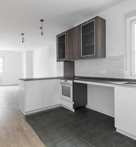 Piso en Venta en Calle de Torrelaguna en San Juan Bautista