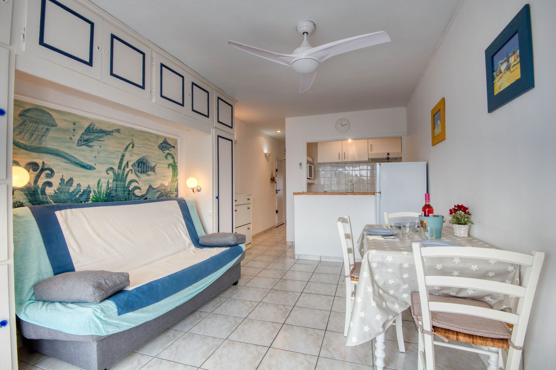 Bedroom of Apartment for sale in L'Escala