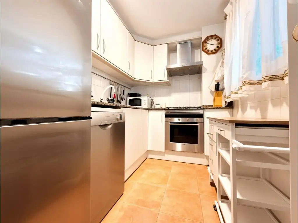 Cuina de Casa adosada en venda en Benicasim / Benicàssim amb Aire condicionat, Forn i Rentadora