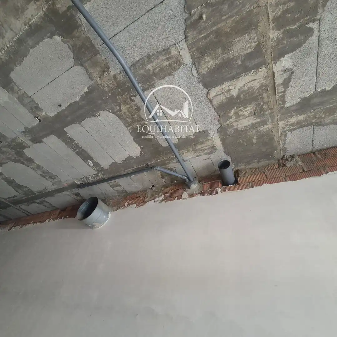 Local comercial en venta en AVD PRAT DE LA RIVA, imagen 6