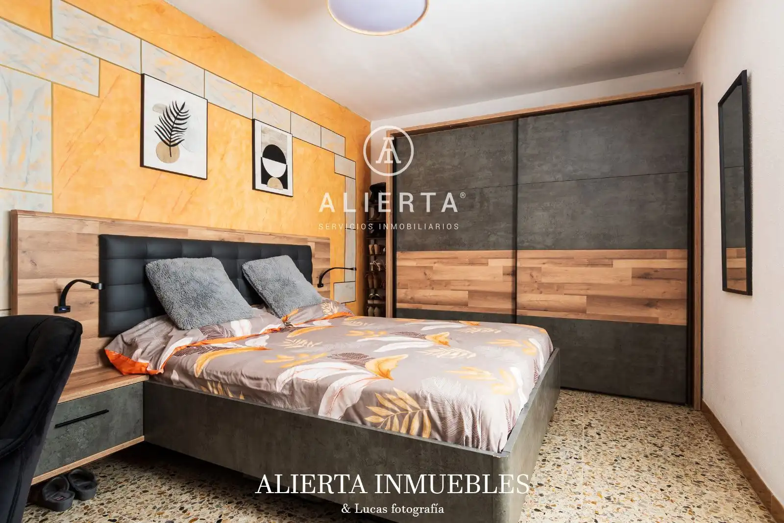 Bedroom of Flat for sale in Zaragoza  with Heating, Terrace and Swimming Pool