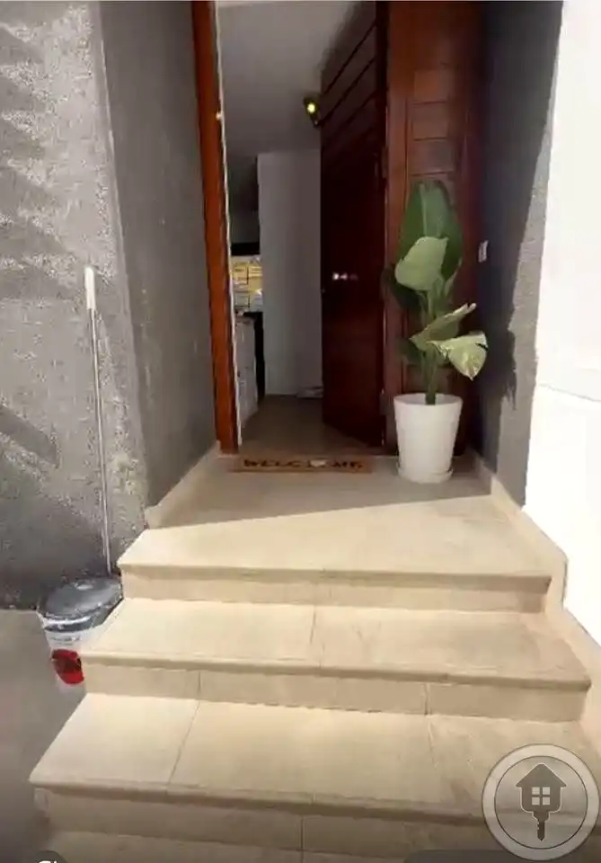 Casa amb terrassa en venda a Miguel Hernández, imagen 2