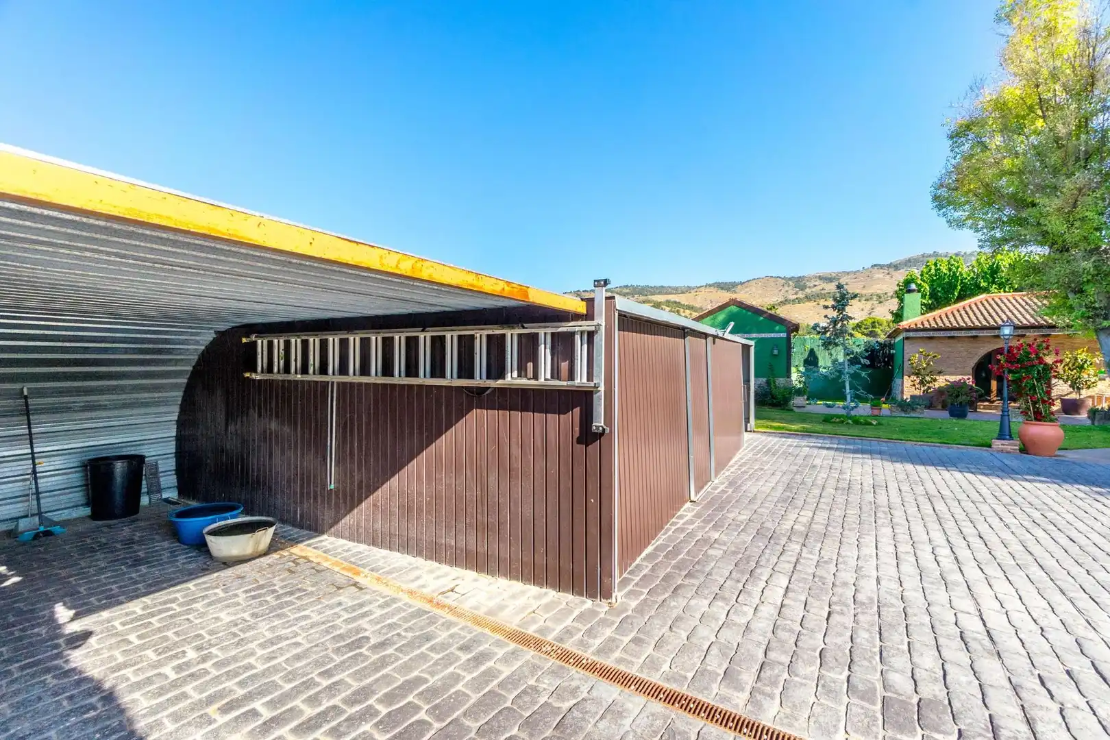 Detached house with pool to rent in Onil, imagen 44
