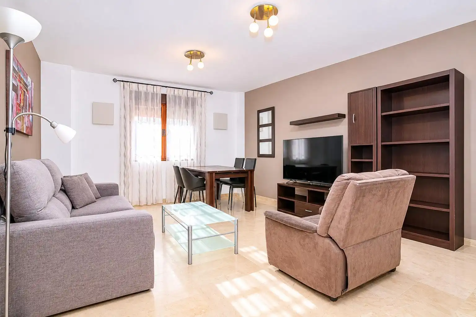 Sala de estar de Planta baja en venta en La Zubia