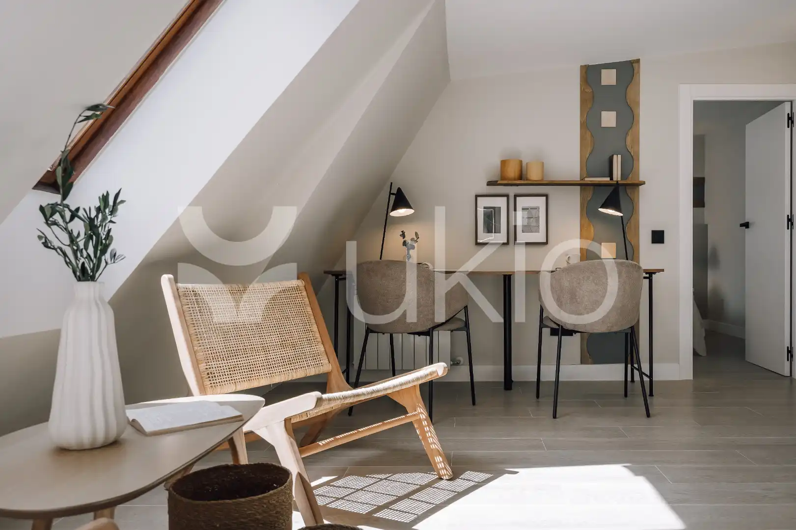 Sala de estar de Apartamento de alquiler en Madrid con Aire acondicionado, Calefacción y Amueblado