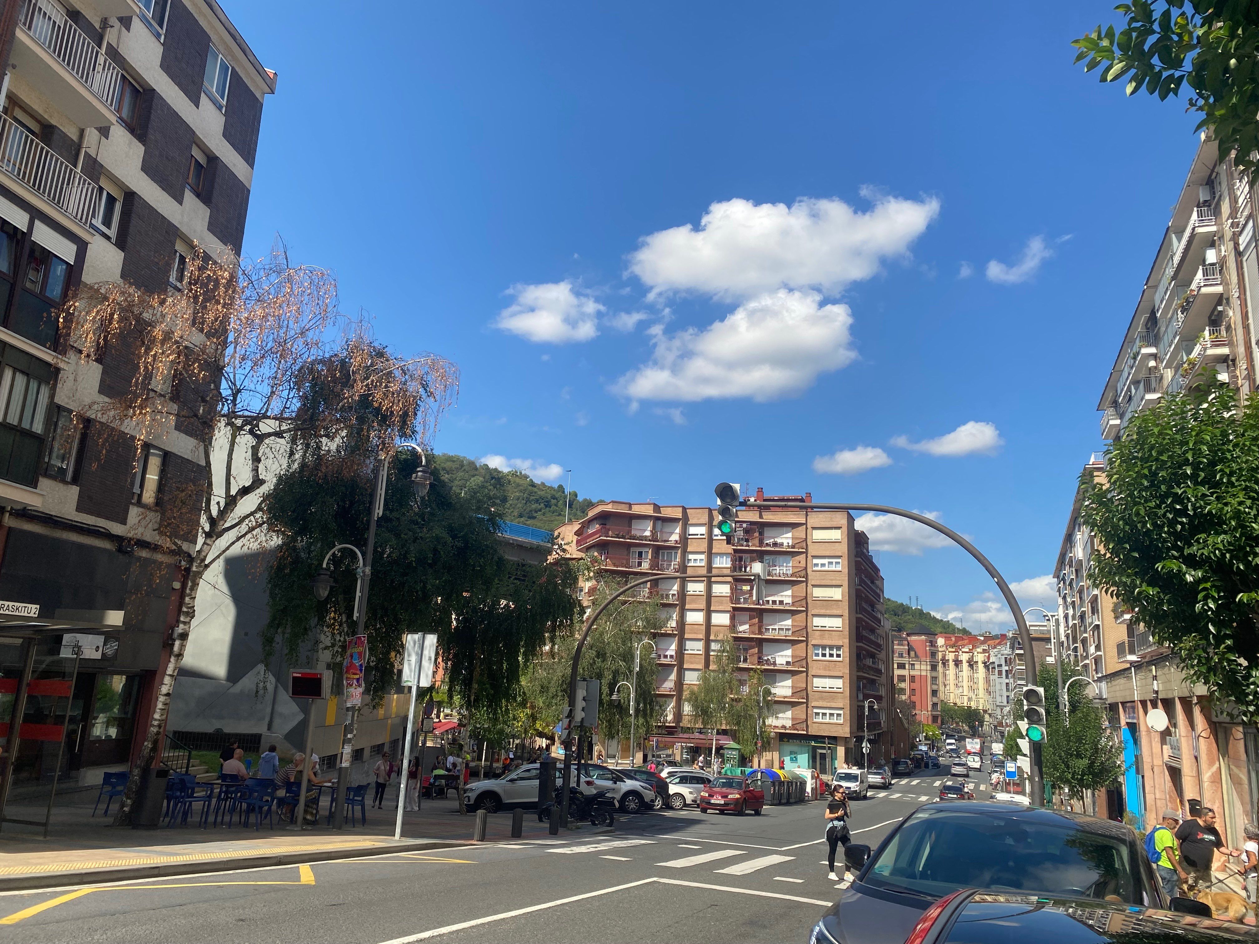 Vista exterior de Pis en venda en Bilbao 