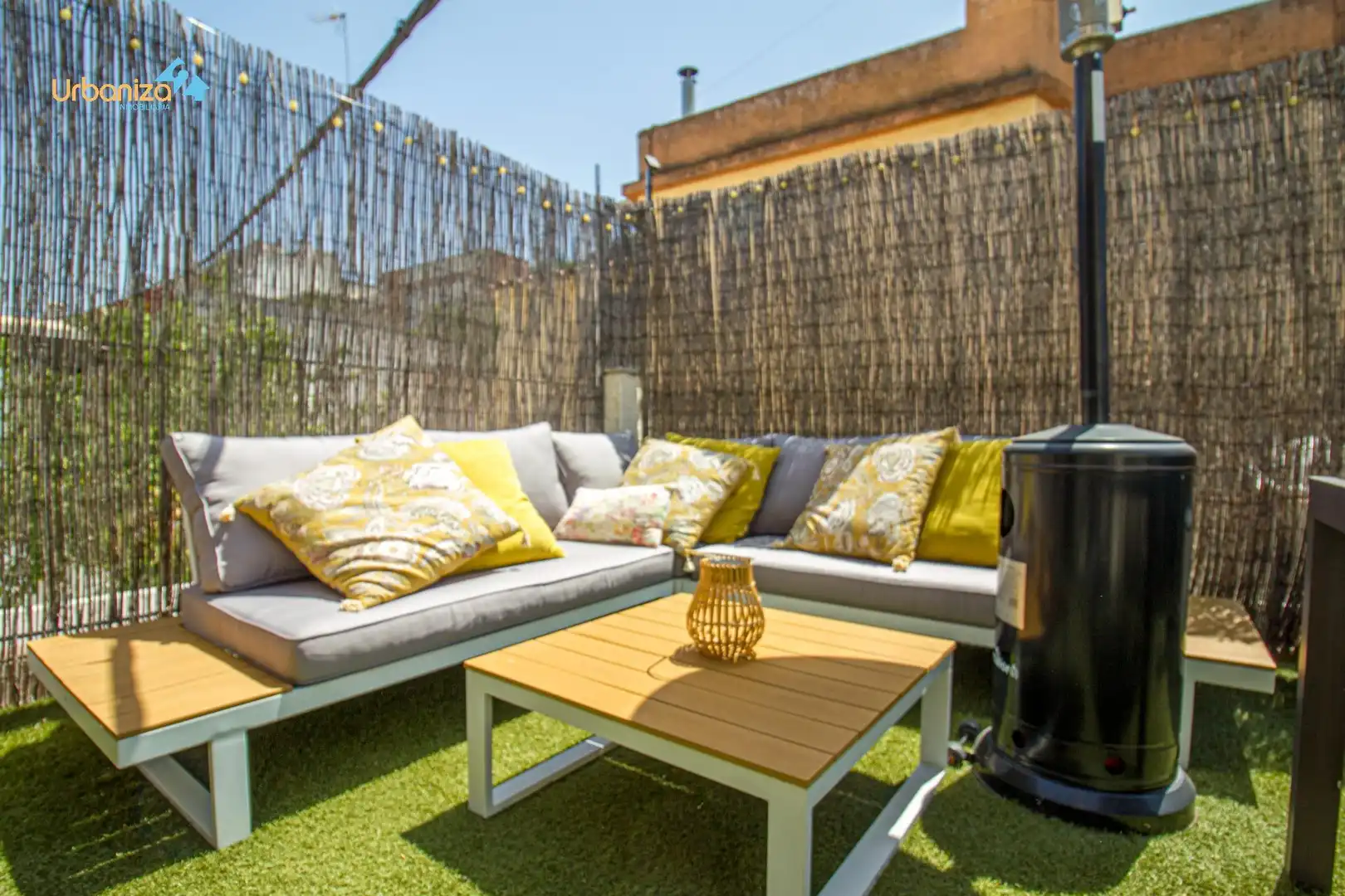Terrassa de Casa o xalet en venda en Badajoz amb Aire condicionat, Calefacció i Jardí privat