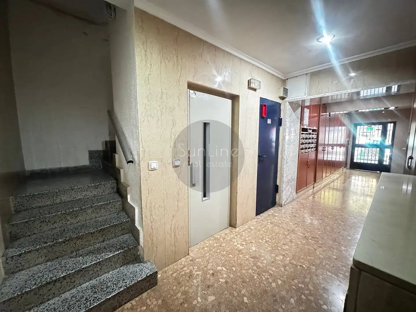 Piso en venta en Quart de Poblet con Aire acondicionado, Trastero y Amueblado