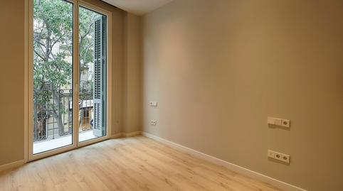 Foto 4 von Wohnung zur Miete in  Calle Valencia, 593-, El Camp de l'Arpa del Clot,  Barcelona Capital