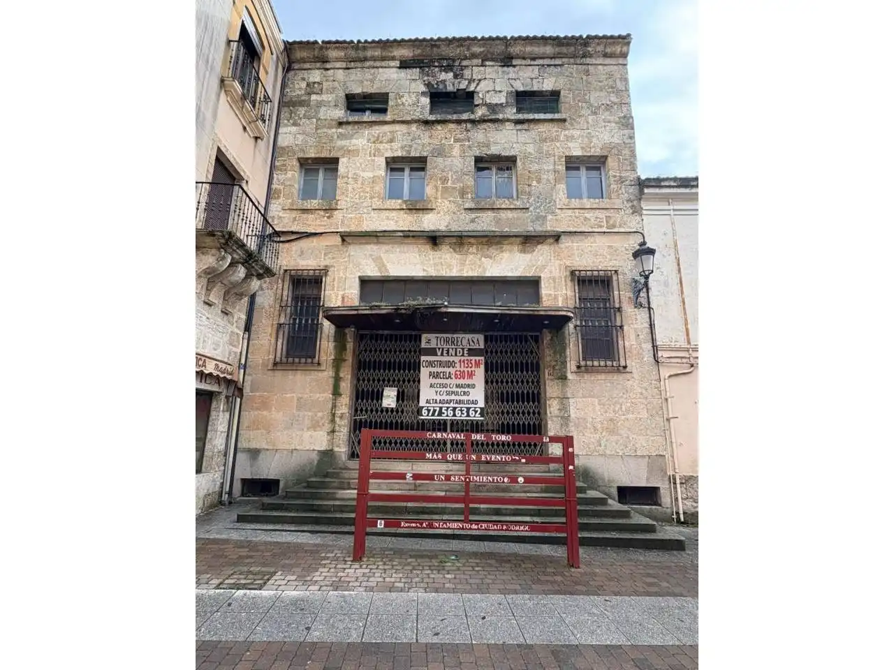 Gemischtgenutztes Gebäude zum Verkauf in Calle Madrid, imagen 2