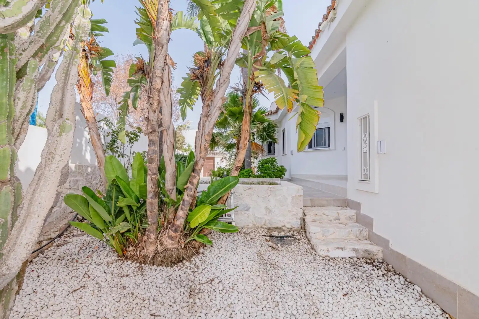 Terrassa de Casa o xalet en venda en Marbella amb Aire condicionat, Calefacció i Jardí privat