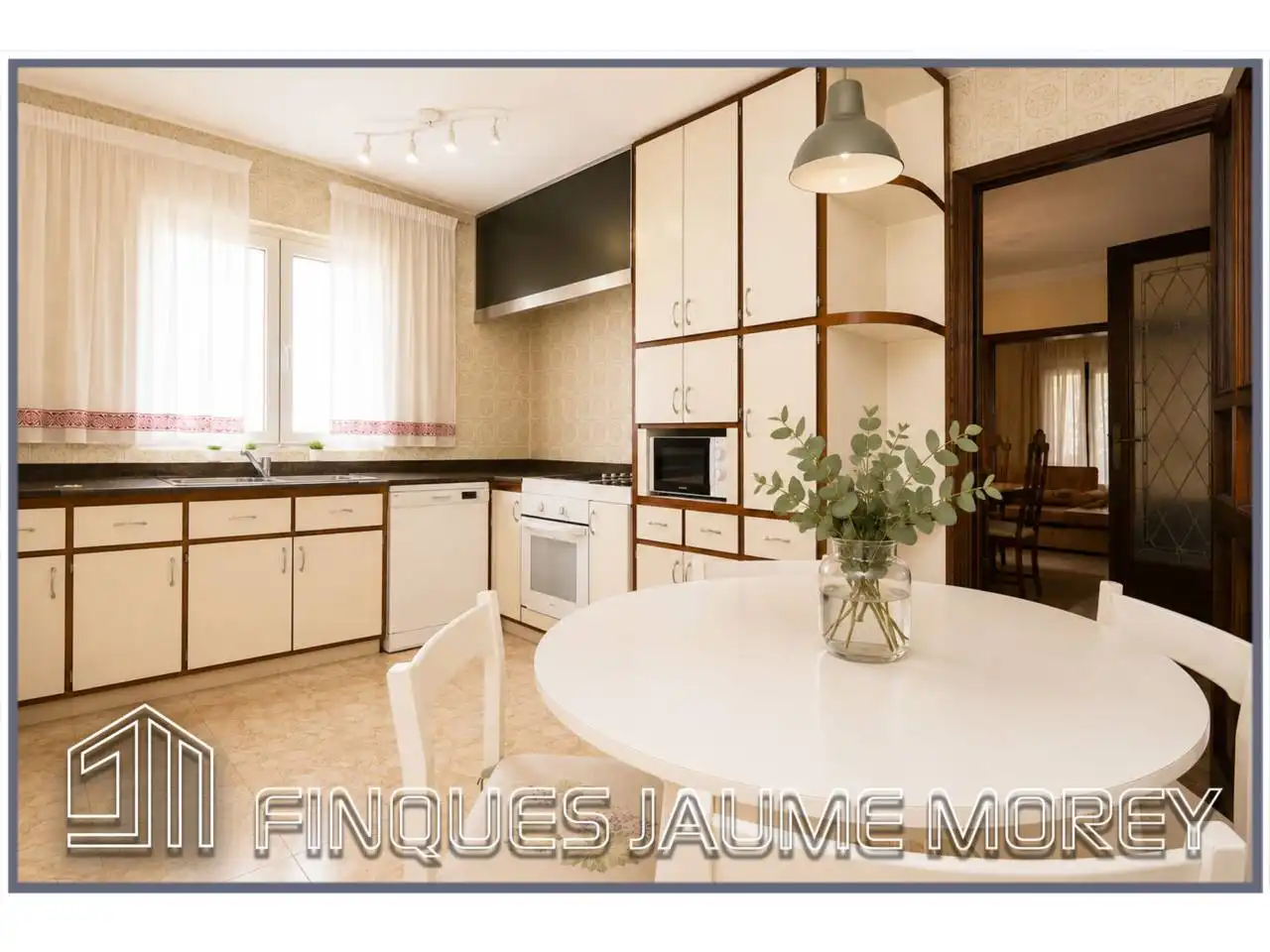 Cocina de Piso en venta en Lloseta con Terraza, Trastero y Amueblado