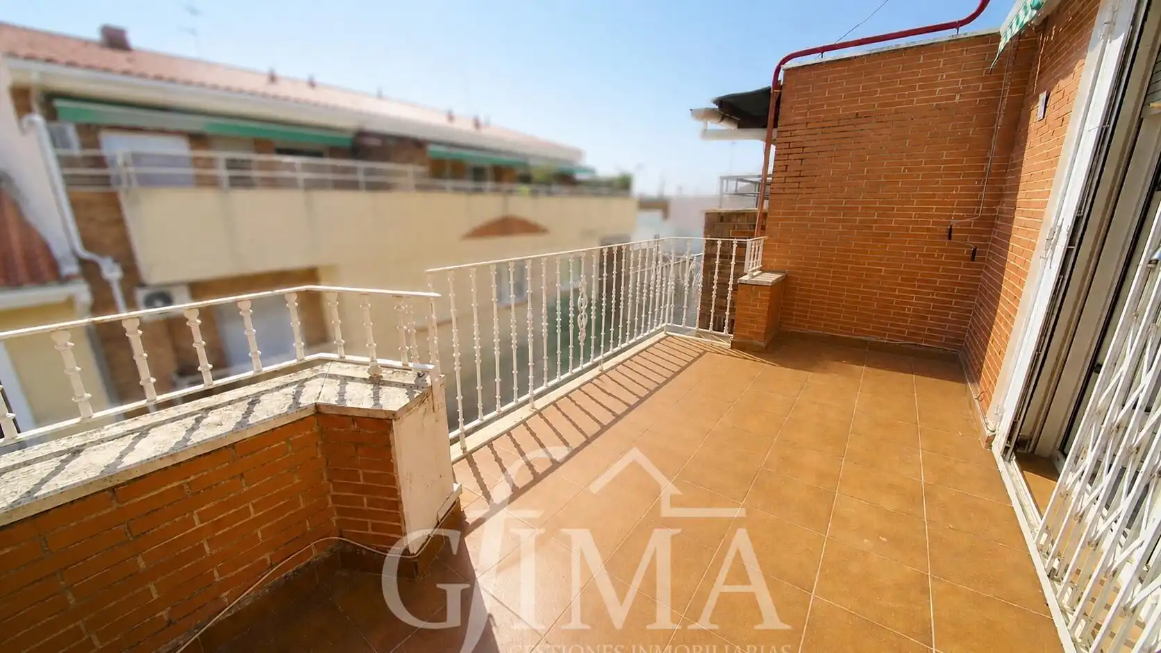 Balcony of Attic for sale in Tomelloso  with Heating, Terrace and Furnished