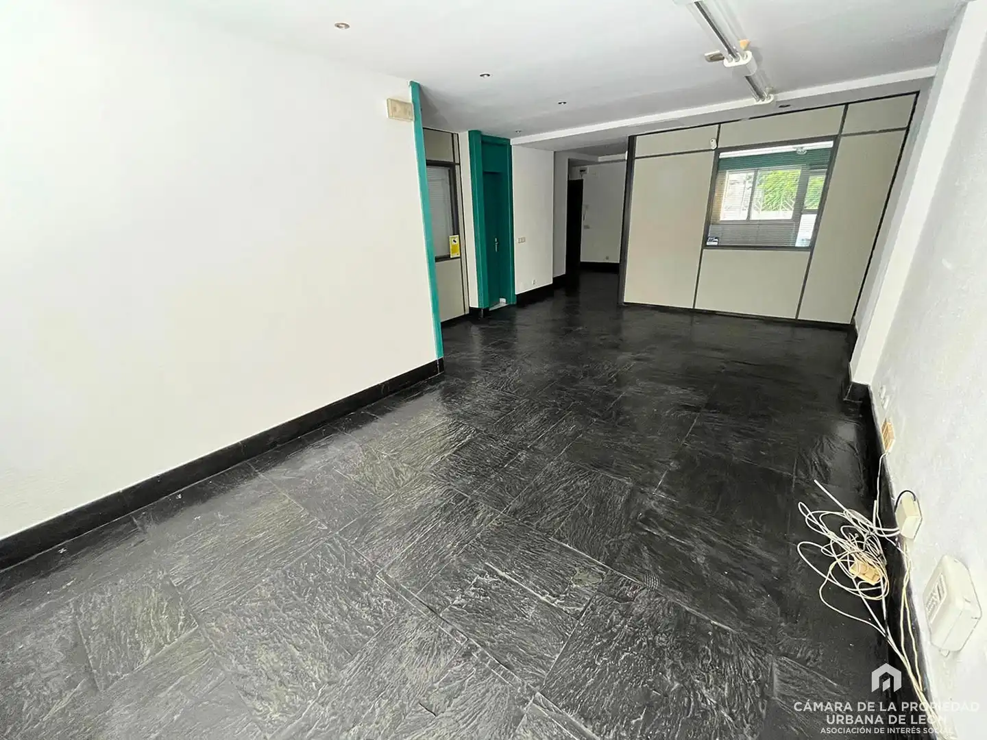 Oficina en venta en León Capital 