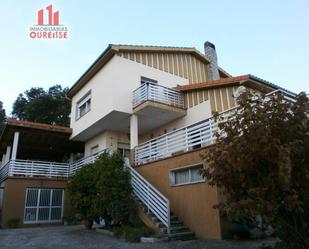 Vista exterior de Casa o xalet en venda en Barbadás amb Calefacció, Jardí privat i Terrassa