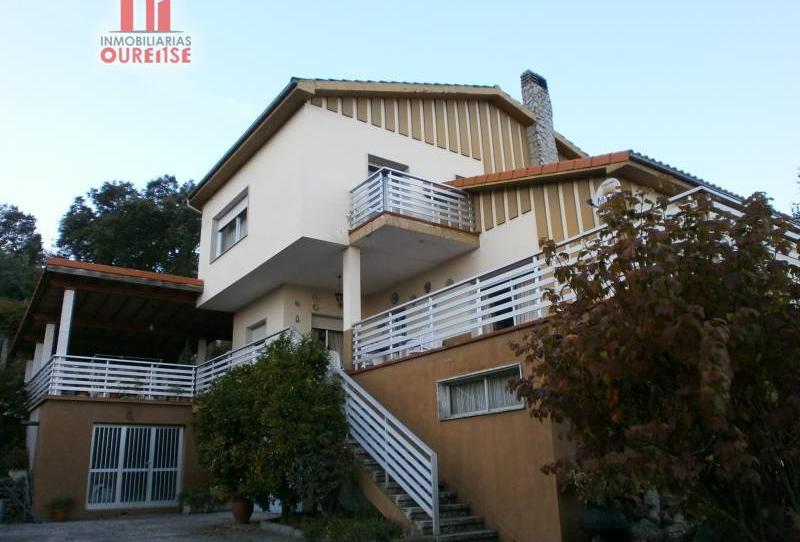 Foto 1 de Casa o xalet en venda a Barbadás, Ourense