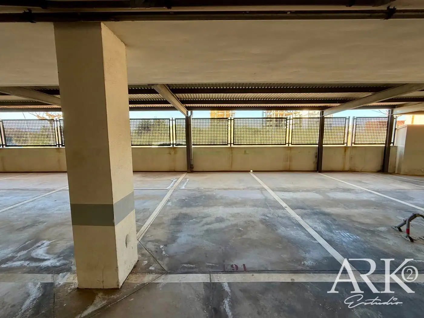 Parking de Apartamento en venta en Piles con Aire acondicionado, Calefacción y Terraza