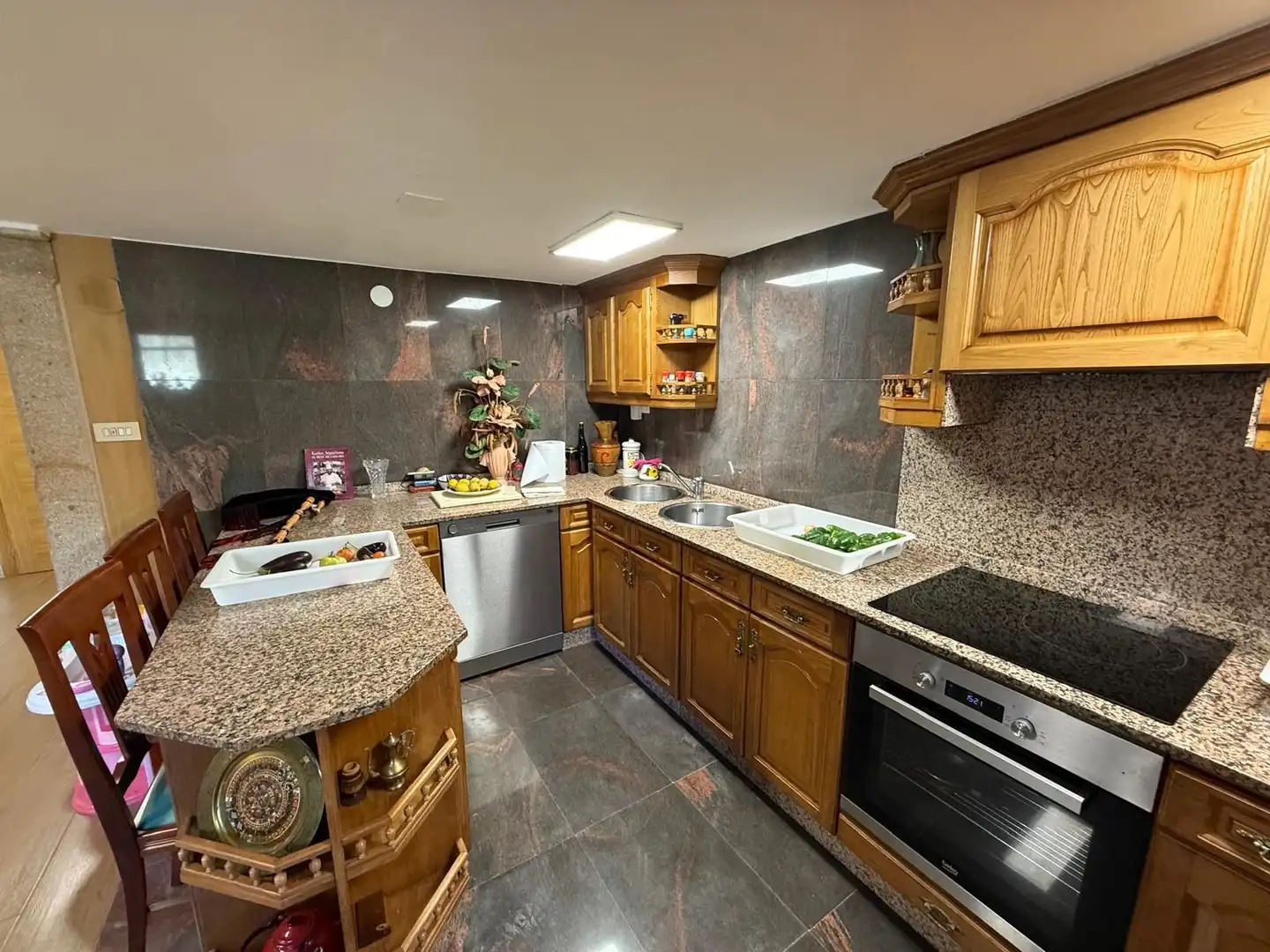 Cocina de Casa o chalet en venta en Lugo con Aire acondicionado, Calefacción y Terraza