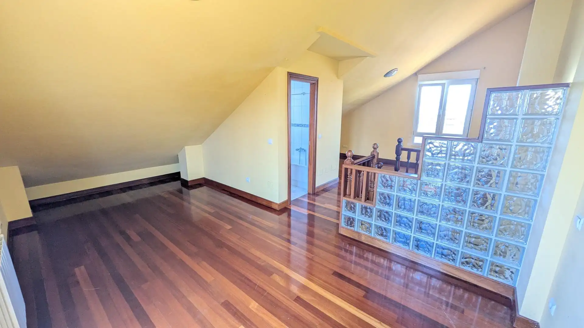 Casa adosada en venta en Camargo con Calefacción, Jardín privado y Terraza
