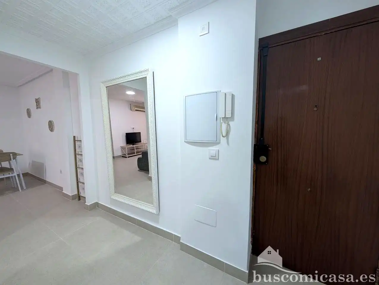 Flat for rent in Linares  with Air Conditioner, Furnished and Balcony