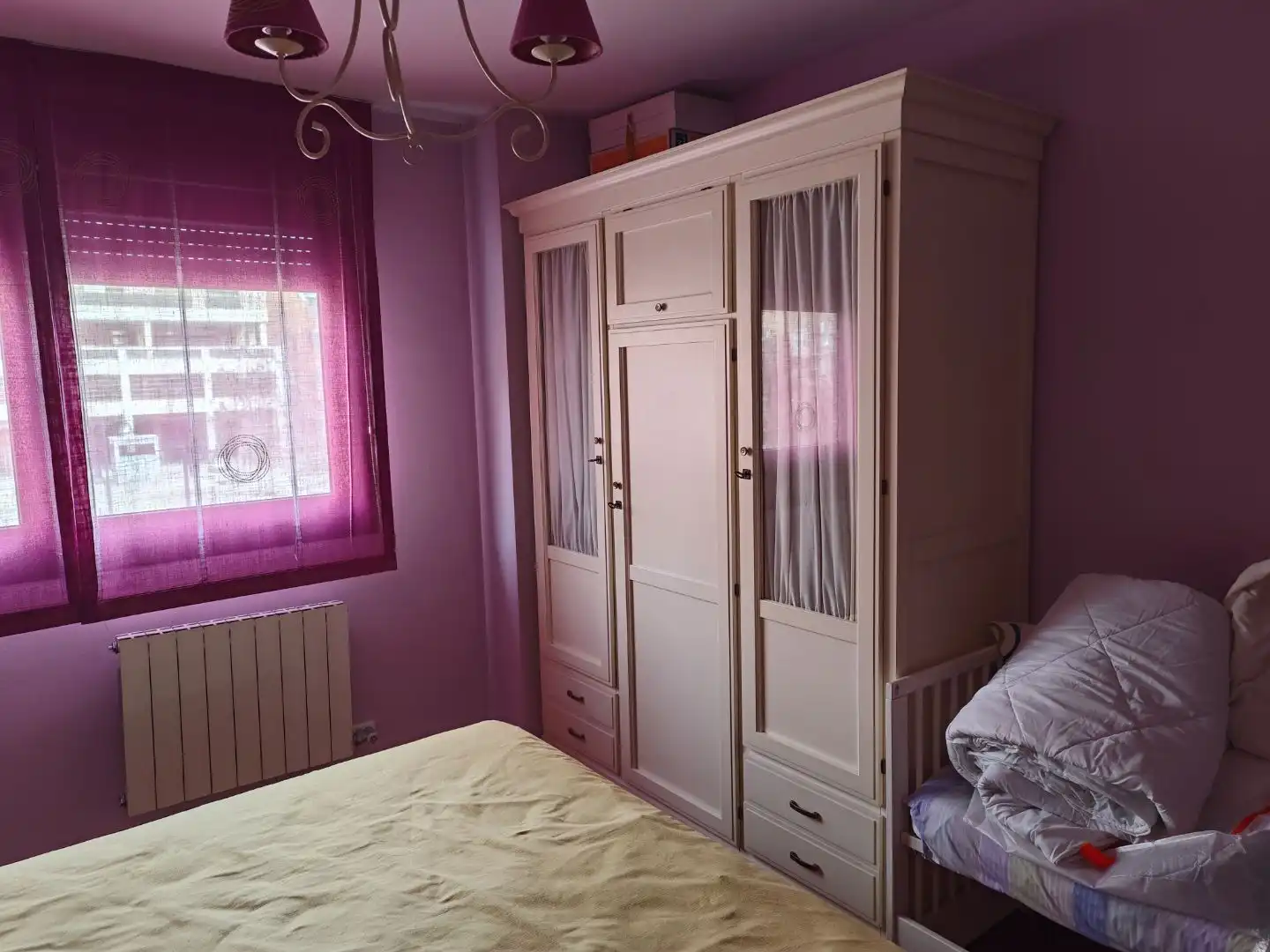 Habitación de Piso en venta en  Granada Capital con Aire acondicionado