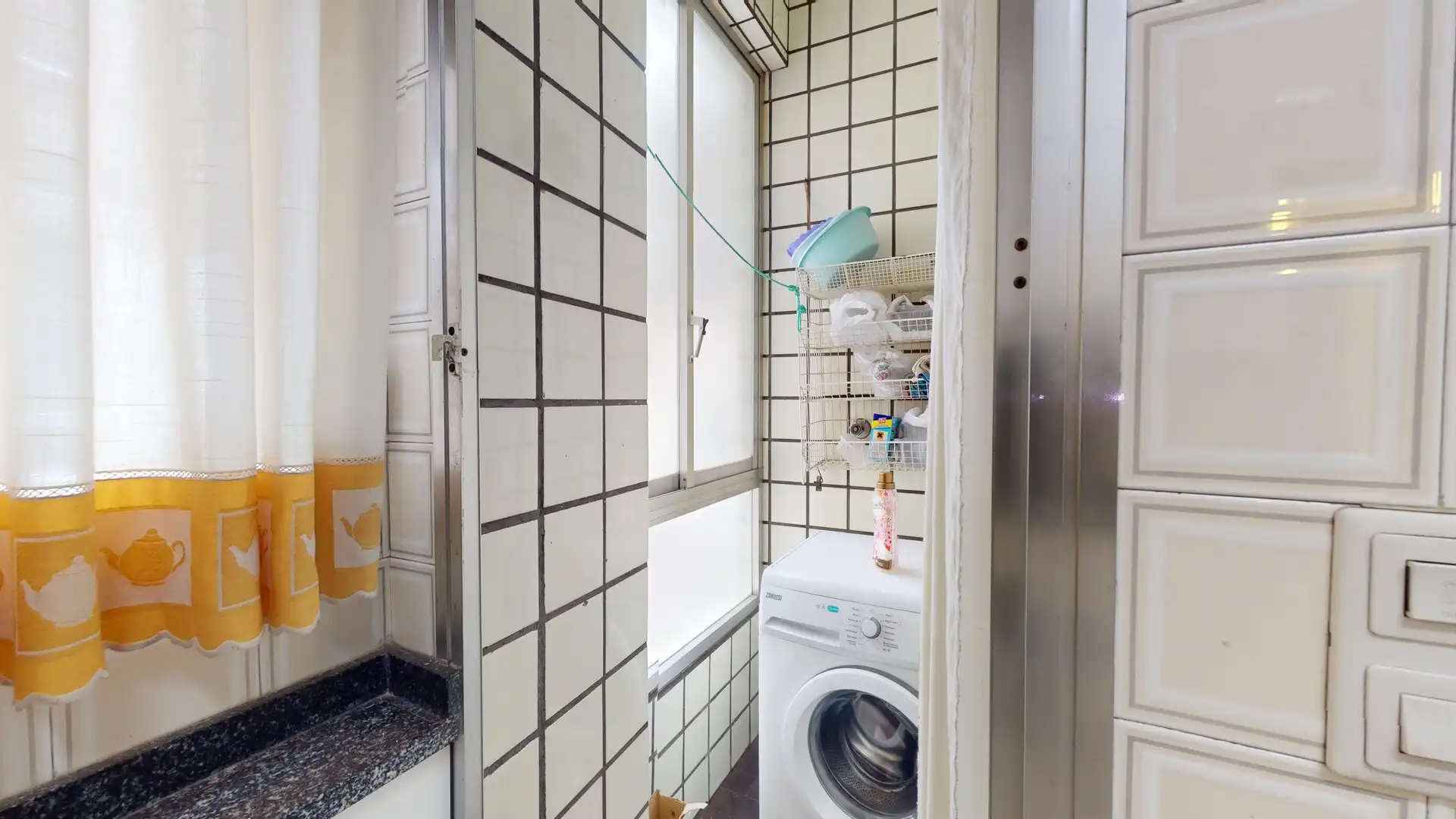 Bathroom of Flat for sale in Bilbao   with Terrace