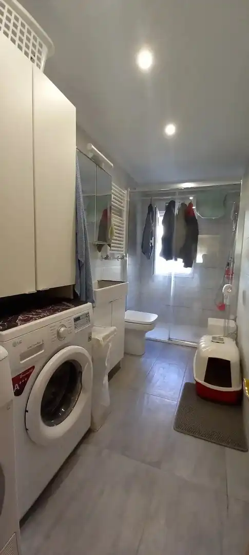 Bathroom of Flat for sale in Castrillón  with Heating, Storage room and Oven