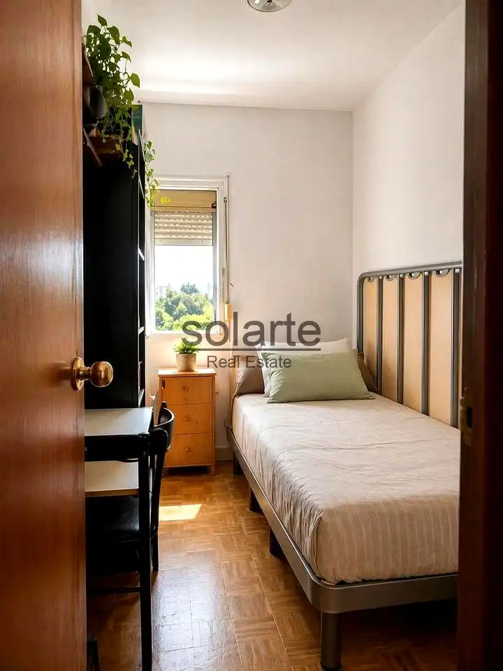 Habitación de Piso en venta en Barcelona con Aire acondicionado