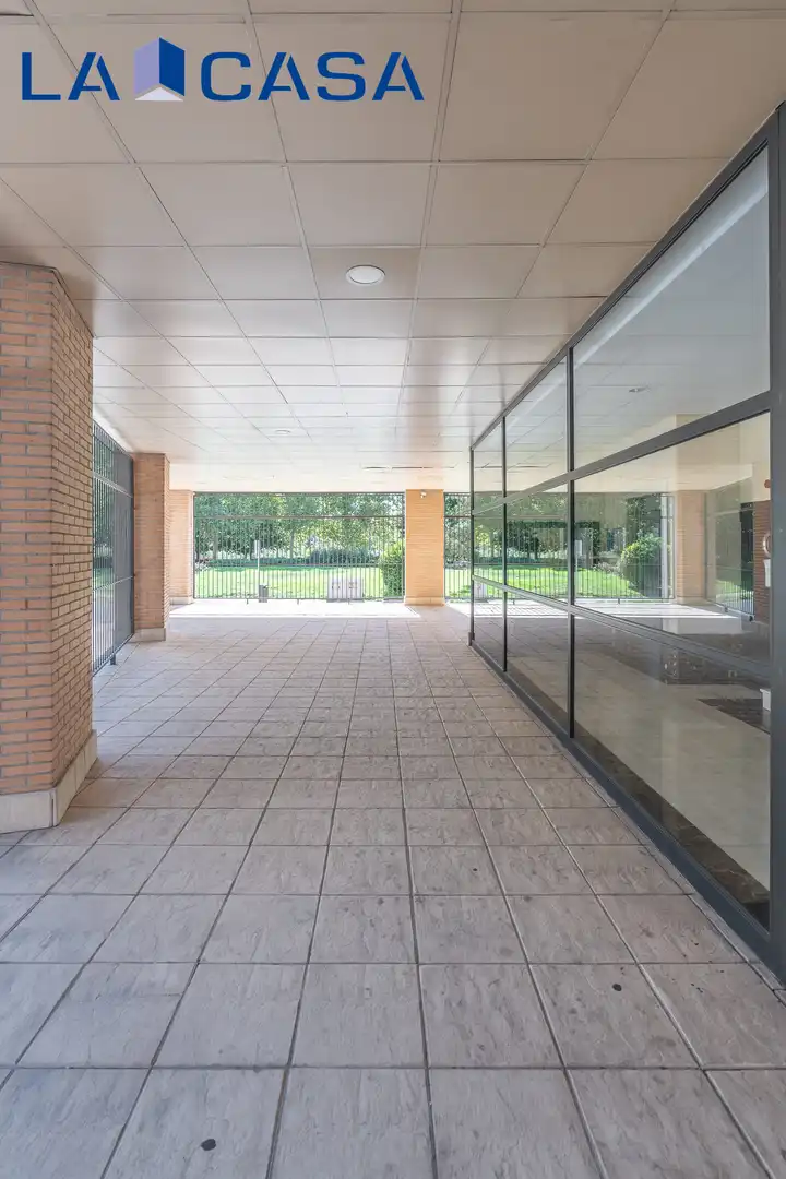 Attic for sale in  Madrid Capital  with Heating, Terrace and Storage room